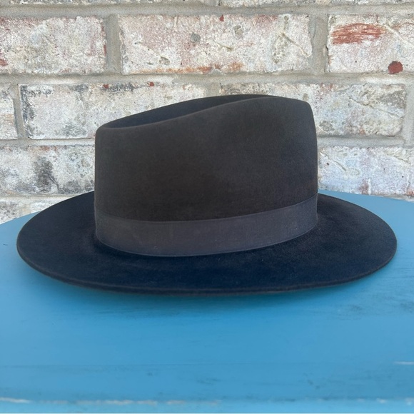 Scala Genuine Fur Felt Fedora Hat 7 1/8(57cm)Made in USA Classic Brown w/Feather - Picture 3 of 14